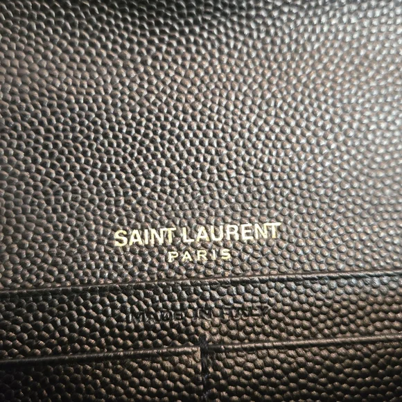Saint Laurent Grain De Poudre Matelasse Chevron Monogram Flap Wallet - Black - Picture 8 of 15